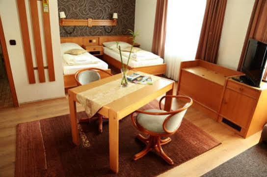 Hotel Tiffany Kassel Dış mekan fotoğraf
